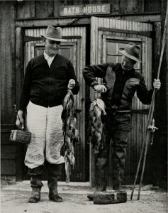 Illinois fishermen with bluegill, 1918