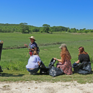 Student field trip with Liz Duff (1)