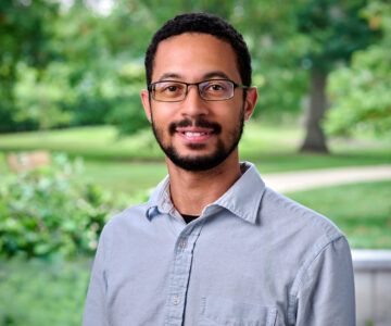 headshot of Dr. Nicholas Medina